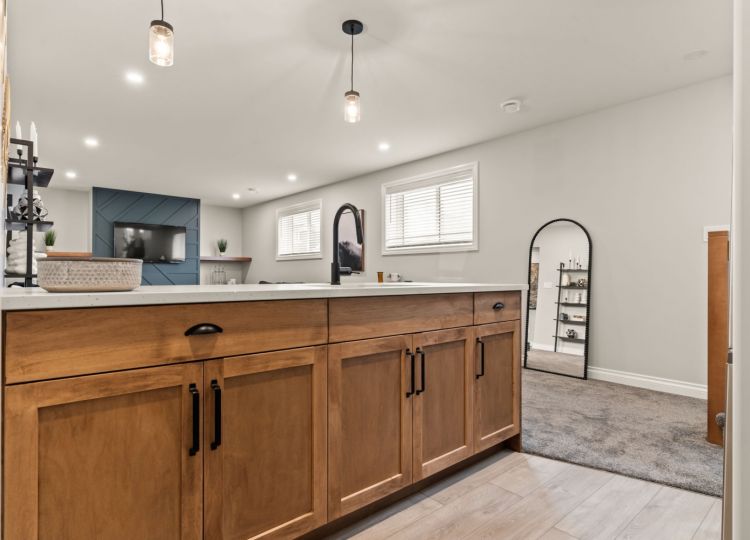 34-web-or-mls-5201 E Green Crescent-34