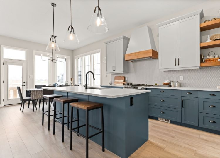 5-web-or-mls-5201 E Green Crescent-5