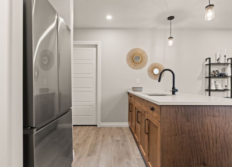 33-web-or-mls-5201 E Green Crescent-33