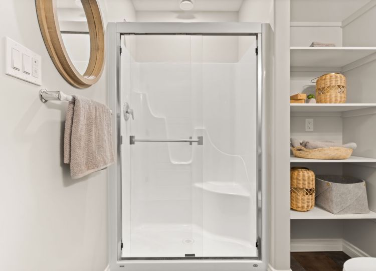 38-web-or-mls-5201 E Green Crescent-38