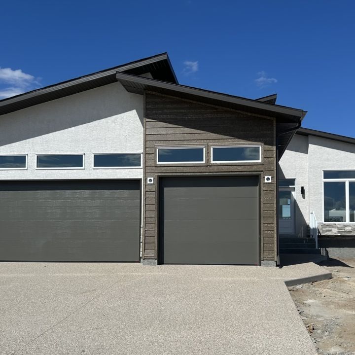 Now Open Weekends! 110 Plains Lane, Pilot Butte